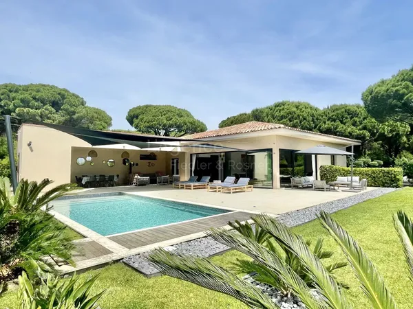 REF 539 : VILLA CONTEMPORAINE À RAMATUELLE 