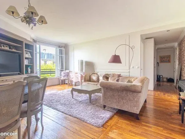 Appartement 4 pièces 83 m² 