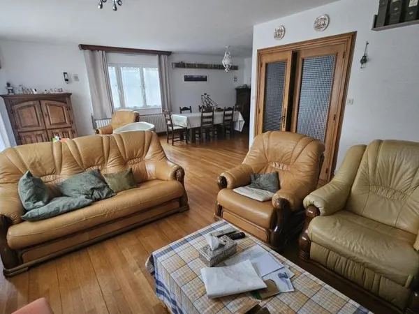 Maison 8 pièces 280 m² 