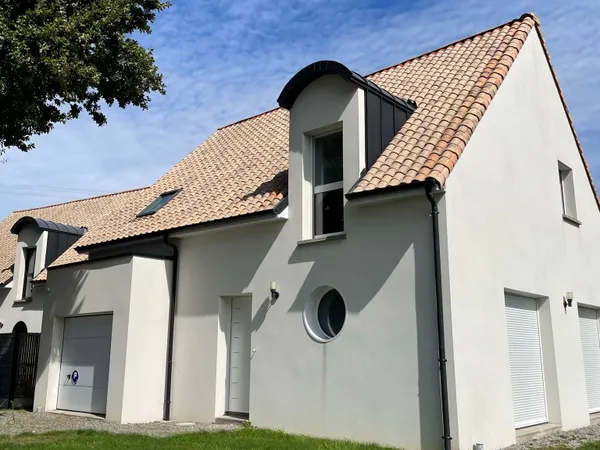 A louer à l'année Maison Meublée 