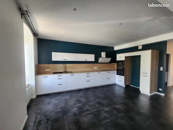 Appartement rénové 