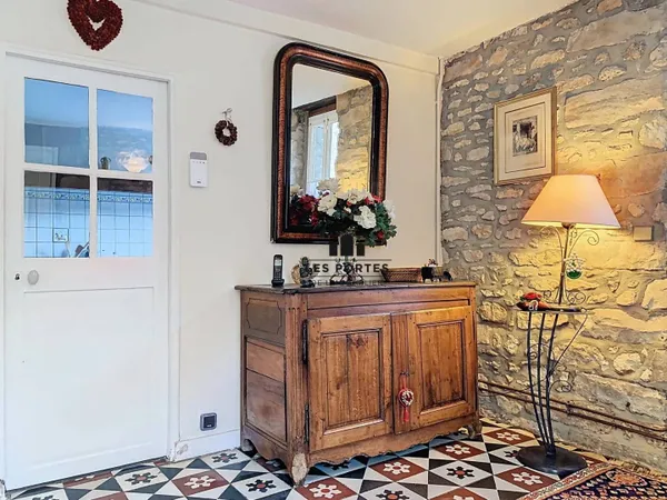 Maison 9 pièces 241 m² 
