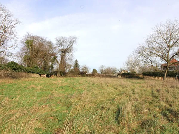 Terrain à bâtir de 950 m2 