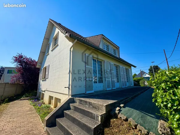 Maison 6 pièces 120 m² 