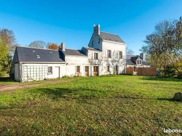 Propriété 7 pièces 210 m² 