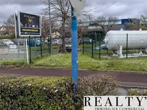 Boutique 2000 m² 