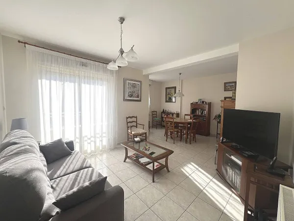 Appartement 4 pièces 85 m² 