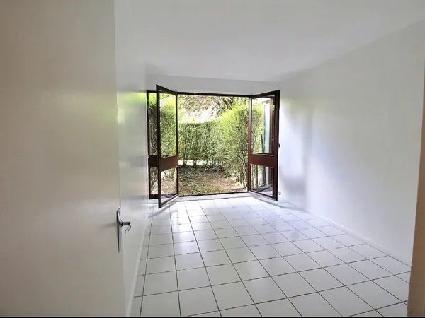 Appartement à louer Fontenay-le-Fleury 