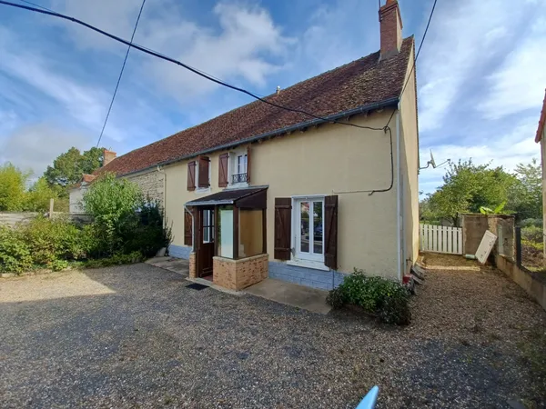 Agglomération de LA CHARITE SUR LOIRE, Maison ancienne T3, d 