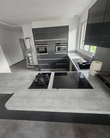 F5 Appartement spacieux 127 M2 