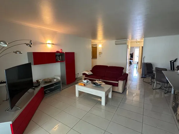 Appartement 3 pièces 79 m² 