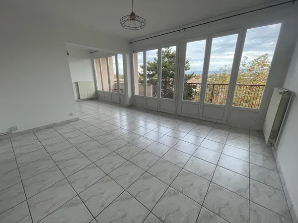Appartement 4 pièces 74 m² 