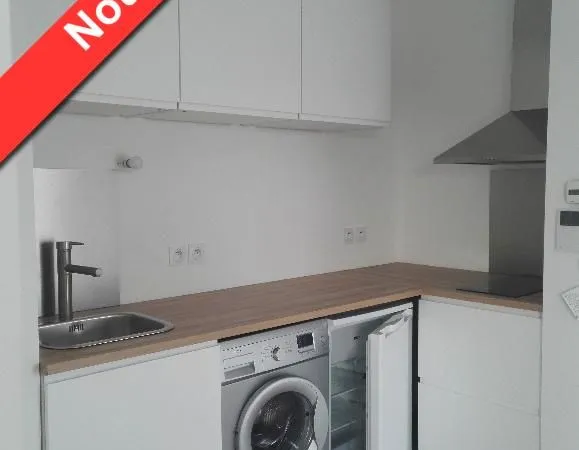Studio 1 pièce 25 m² 
