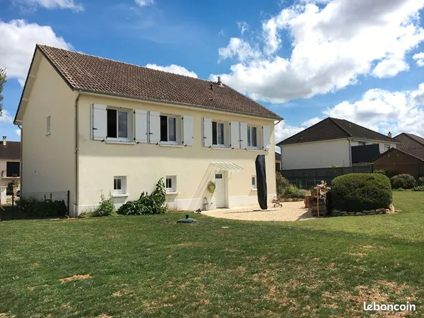 Maison 6 pièces 121 m² 