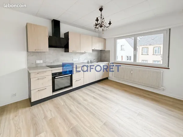 Appartement 3 pièces 75 m² 