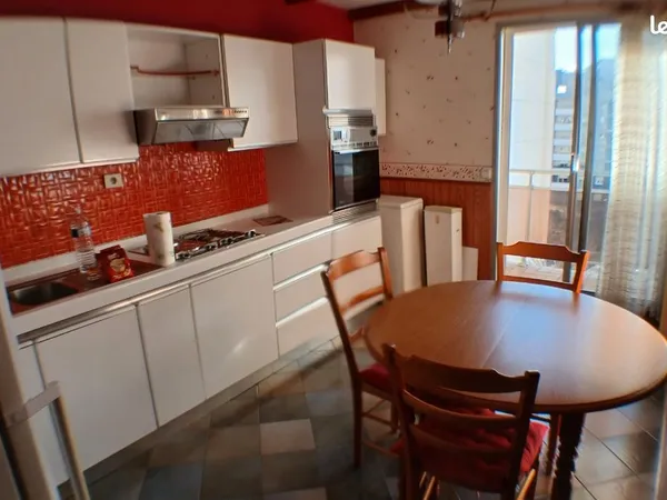 Appartement f4 avec garage 