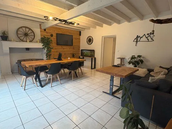 Maison de village à louer 