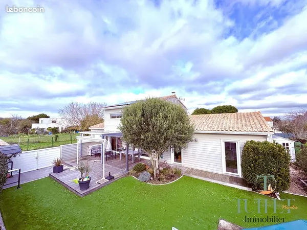 Maison 6 pièces 150 m² 