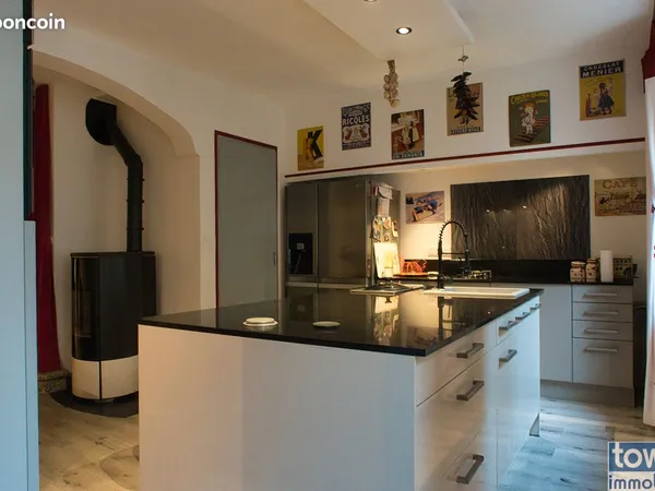 Maison de village 11 pièces 196 m² 