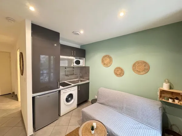 STUDIO RENOVE COTE JOLIETTE 