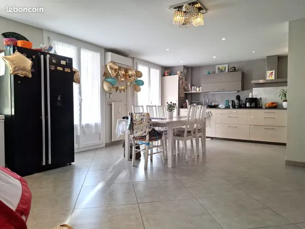 Appartement 3 pièces 75 m² 