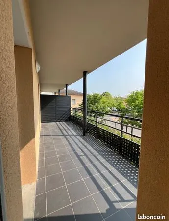 Appartement 3 pièces 65 m² 