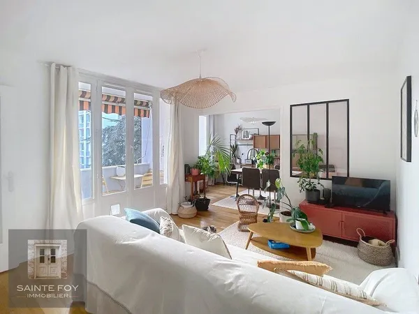 Appartement 5 pièces 84 m² 