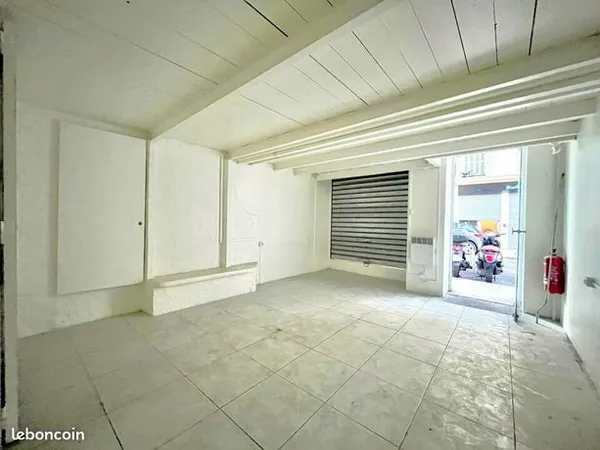 Local commercial 38 m² 