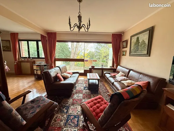 Appartement 4 pièces 101 m² 