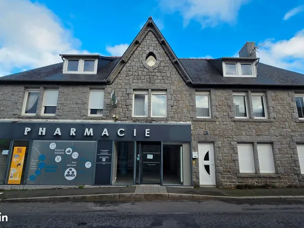 Immeuble 16 pièces 389 m² 