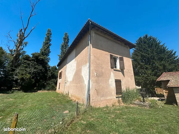 Maison 10 pièces 384 m² 