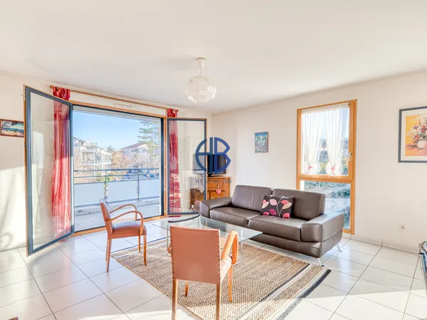 Appartement Saint Bonnet De Mure 3 pièce(s) 65 m2 