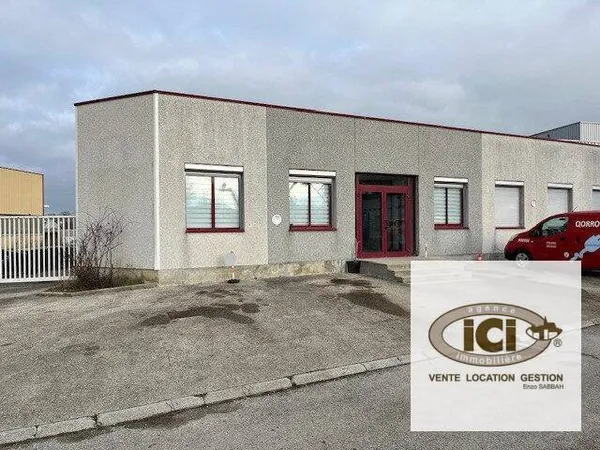 Local d'activité 13 m² 