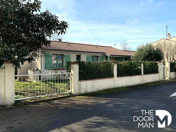 Maison de plain-pied 4 pièces 90 m² 