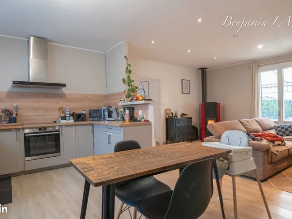 Maison 5 pièces 151 m² 
