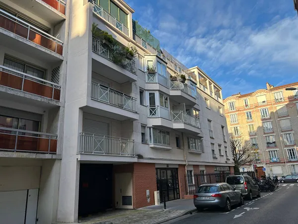 Parking - Garage Vente Courbevoie   25000€