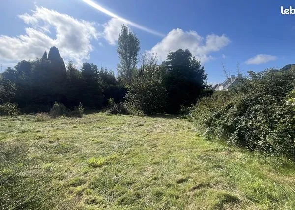 Terrain 310 m² 