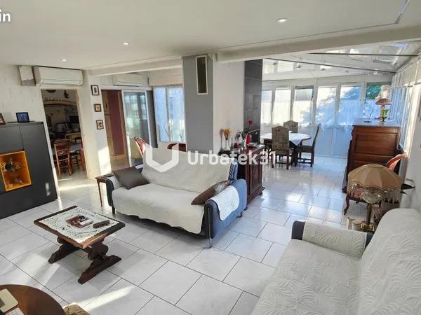 Maison 5 pièces 111 m² 