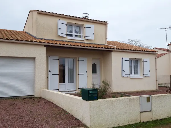 MAISON 3 Chambres 
