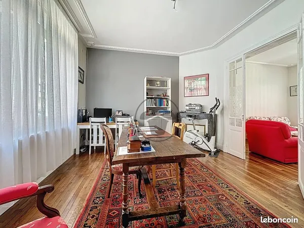 Maison 6 pièces 161 m² 