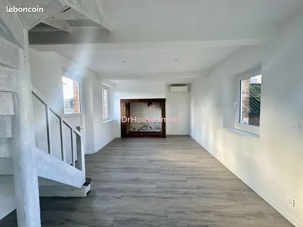 Propriété 4 pièces 81 m² 