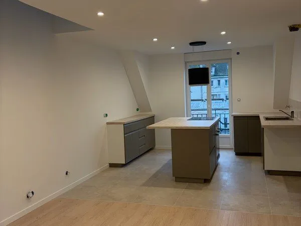 Très bel appartement, 4 pièces centre ville 
