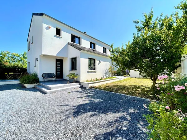 Maison 7 pièces 150 m² 