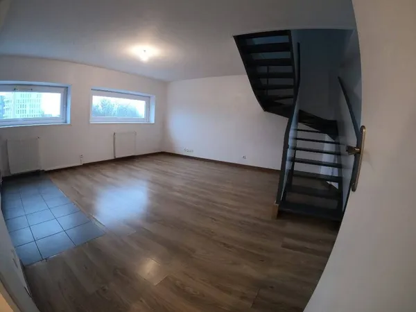 Duplex 3 pièces 92 m² 
