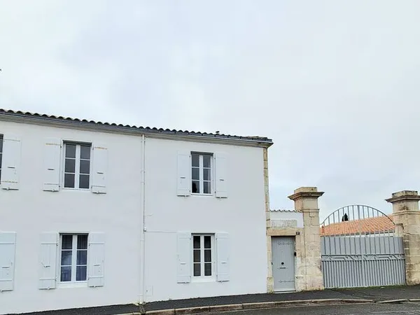 Maison 5 pièces 136 m² 