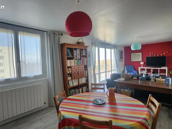 Appartement 4 pièces 73 m² 