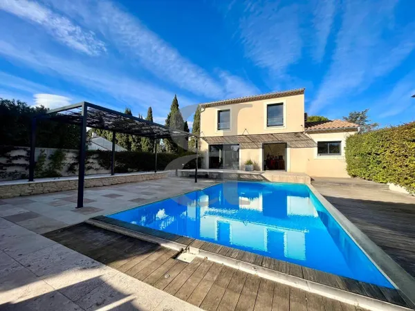 Villa 5 pièces 134 m² 