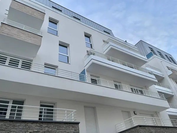 Studio 1 pièce 27 m² 