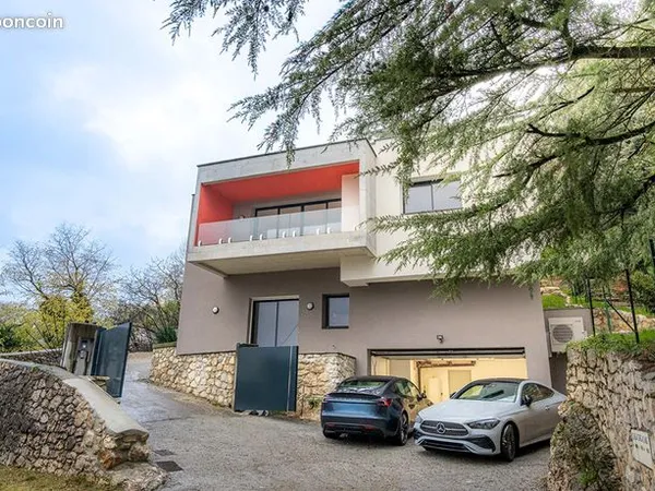Maison 5 pièces 135 m² 