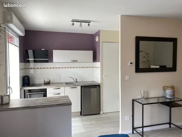 Appartement lumineux 2 pièces avec jardin, 46.5 m2 
